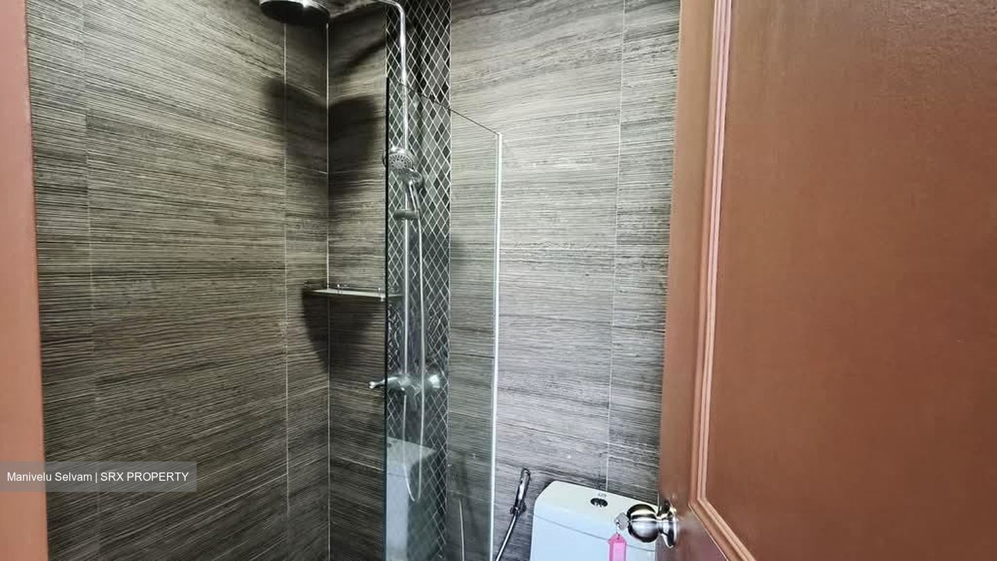 Sunrise Gardens (D28), Condominium #577816631